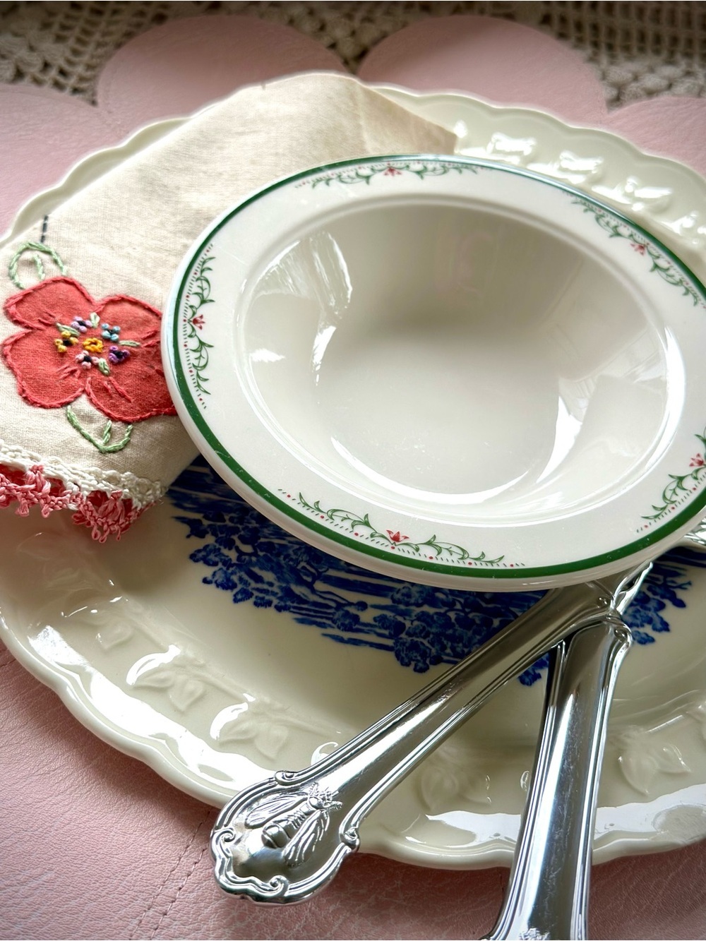Homer Laughlin Seville Fruit Berry Bowl Green Floral Restaurant Ware - Picture 6 of 7